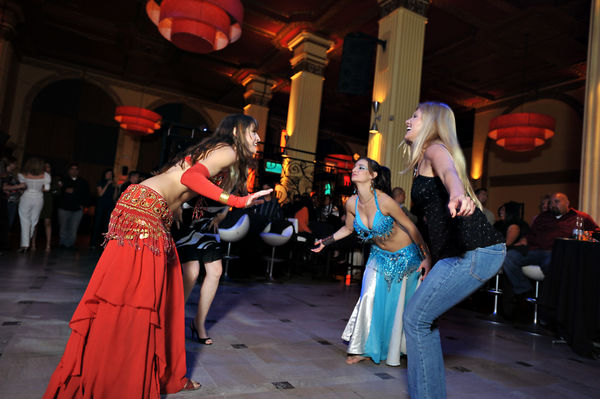 belly dancers
